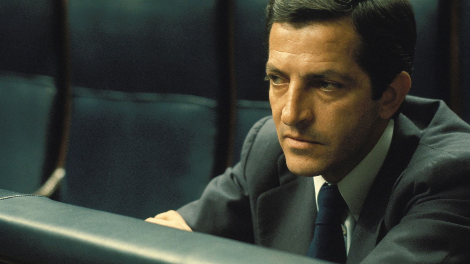 El neoliberalismo y la Transición 11 El neoliberalismo y la Transición