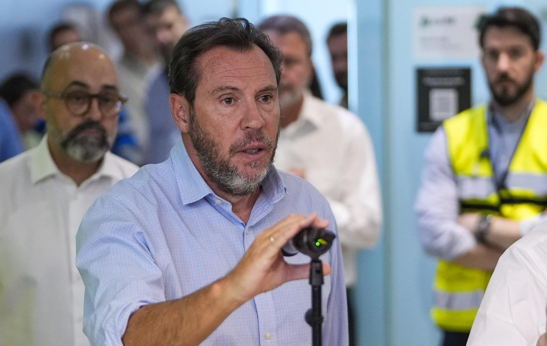 Puente contra el operario 1 Puente contra el operario